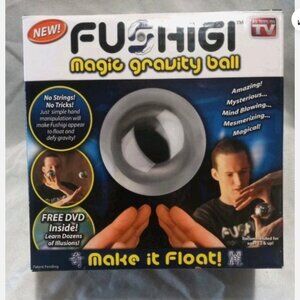 Fushigi Magic Gravity Ball Floating Gyroscope Trick Toy Rare Collectible